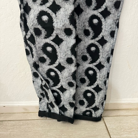 Dolls kill Petals and Peacocks In the Clouds Ying Yang Overalls Medium - Picture 6 of 11